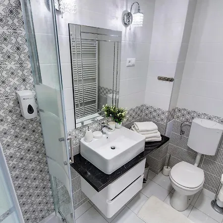 Apartment Sweet Dreams In The Heart Of The City